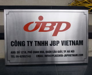Đề xuất 3 mẫu tem nhãn kim loại hot nhất thị trường
